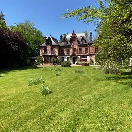 La Des Ecureuils 3* Harcanville