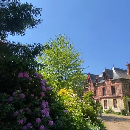 Bed & Breakfast La Des Ecureuils 3*